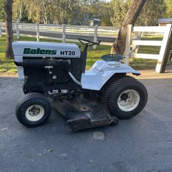Bolens HT20 tractor