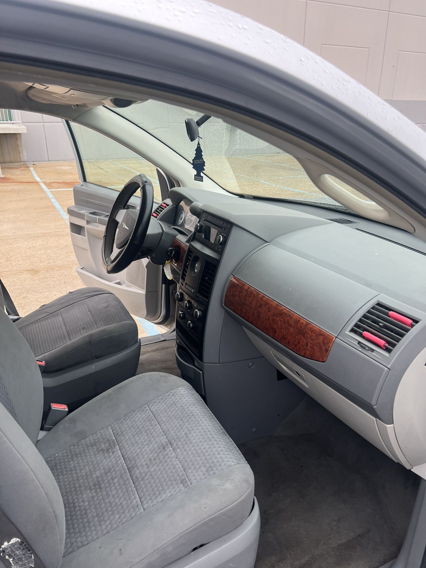 2008 Chrysler Town & Country