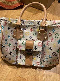 Good quality, beautiful hand bags