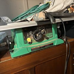 Hitatchi 10” Table Saw