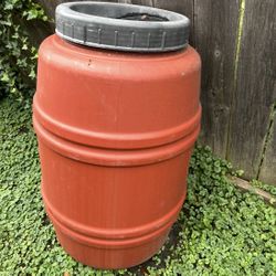 Large Rain Barrel 