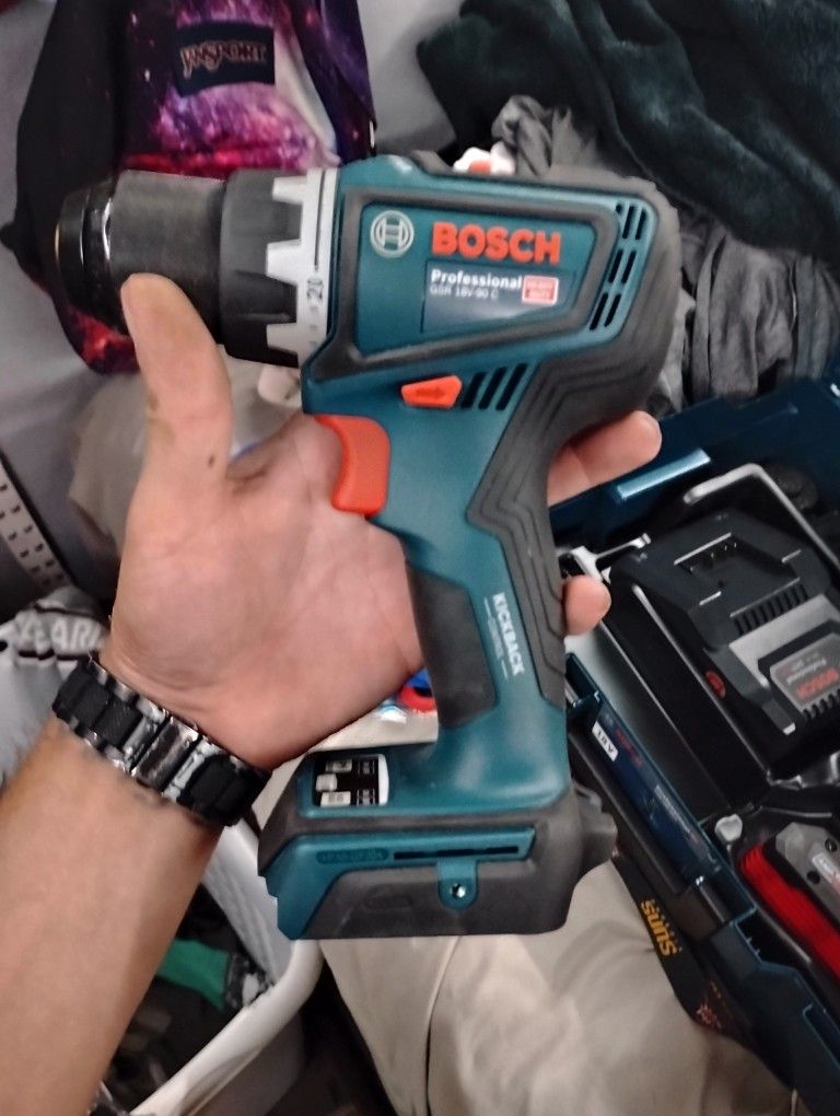Bosch 2 Drill Set Brand New With Hard Cases.