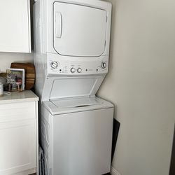 Stacked Washer/dryer 