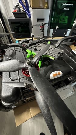 Cinelifter 9”  Akira Drone