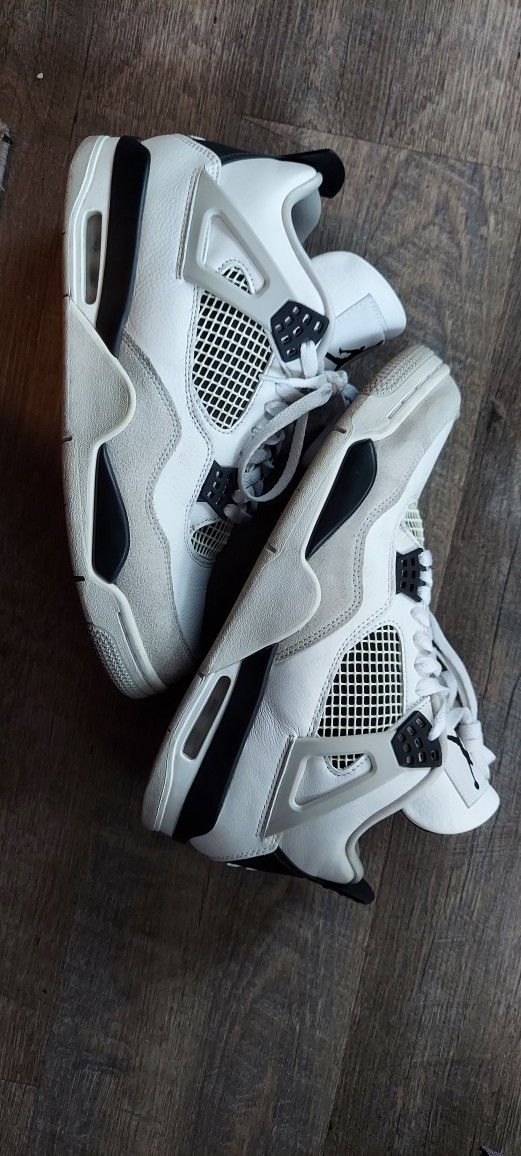 Nike Jordan 4 Retro Military Black- DH6927-111 - Sz 11