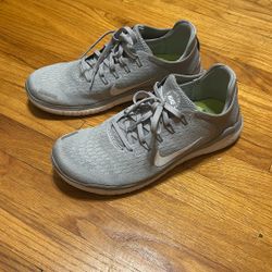 Men’s Nike Free Run (US Size 8 - Used)