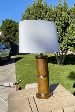 Vintage Mid-Century Table Lamp
