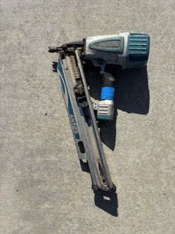 Makita Nail Gun
