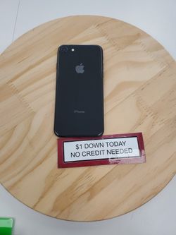 Unlocked iPhone 8 📱 – Compatible with All Carriers! Get Yours Today!