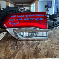 Tail Light Jeep Grand Cherokee