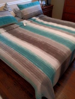 Turns And foster King Size Bed