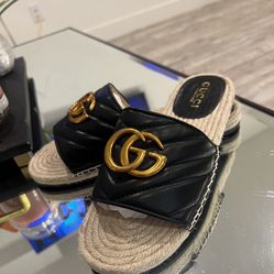 Gucci Sandals 