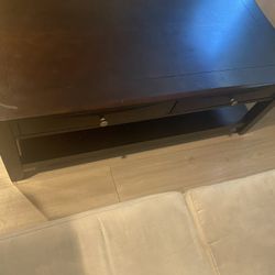 Living room Table $75