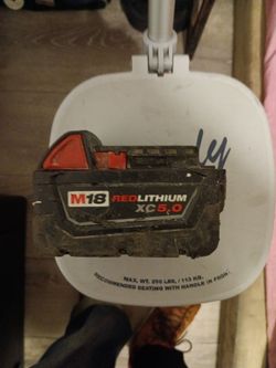 18V  5 AMP MILLWAKEE BATTERY