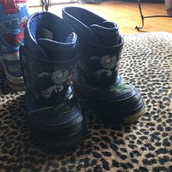 Boys size 9 Toy Story boots