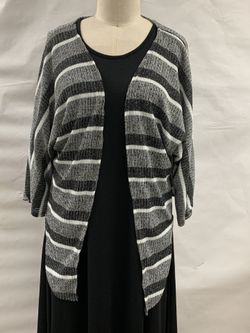 Cardigan sweater woman