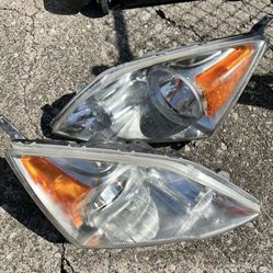 07-11 Honda OEM CRV Headlights 