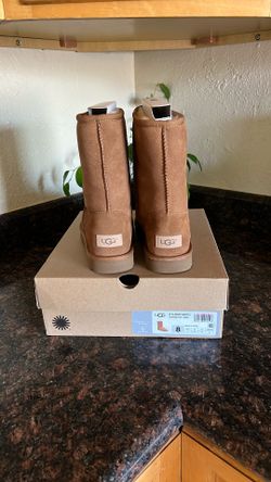 UGG BOOTS 