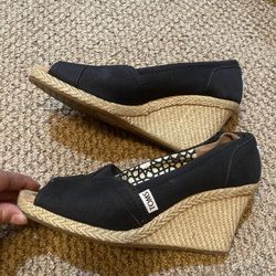 TOMS Wedges