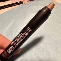 New Nudestix color : Burnish matte eye pencil