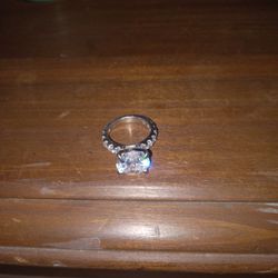 3kt Diamond Ring 14kt White Gold