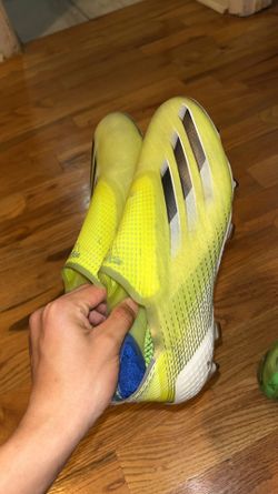 Adidas Ghosted 18+ Laceless Neon Size 7.5