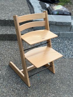 Stokke Tripp Trapp wooden high chair