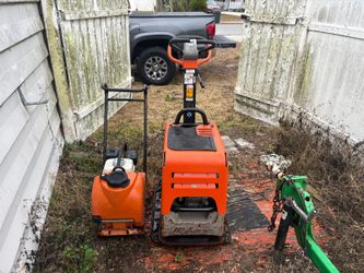 multiquip Mikasa Compactors & Vermeer Tilt Trailer