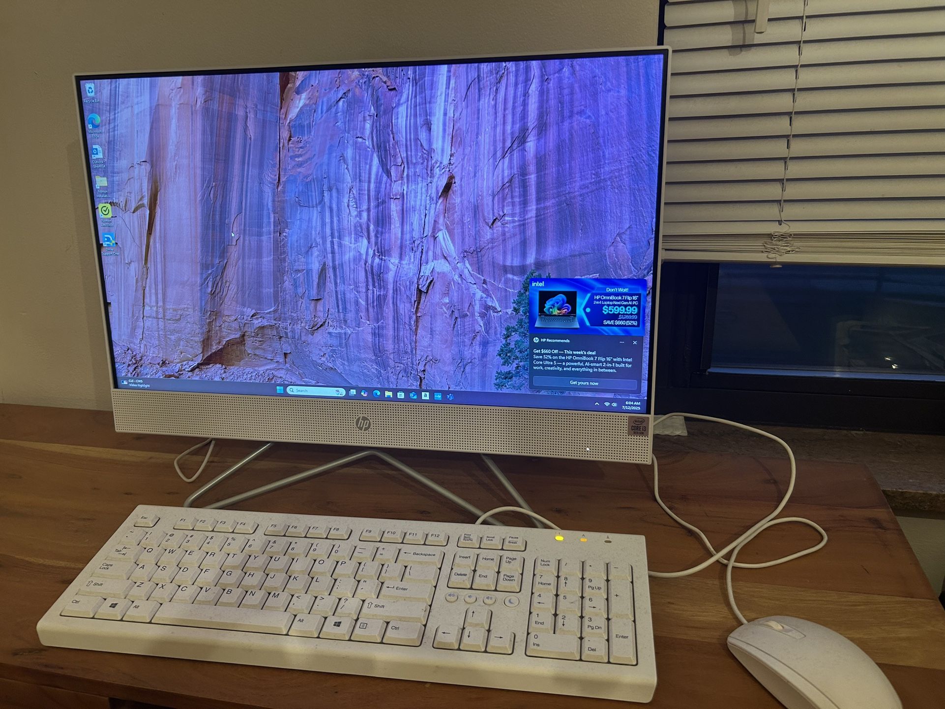 Hewitt Packard computer desktop