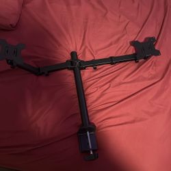 Dual Monitor Mount 