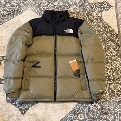 The North Face 1996 Retreo 700 Nuptse DownJacket 