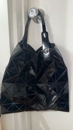 Baobao Issey Miyake black