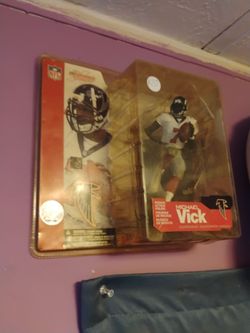 Michael Vick figure
