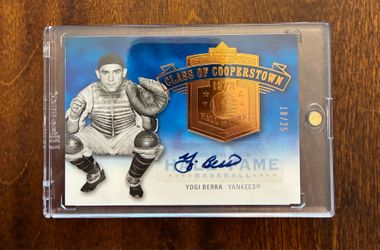 2005 UD HOF Yogi Berra Autograph Card 18/25