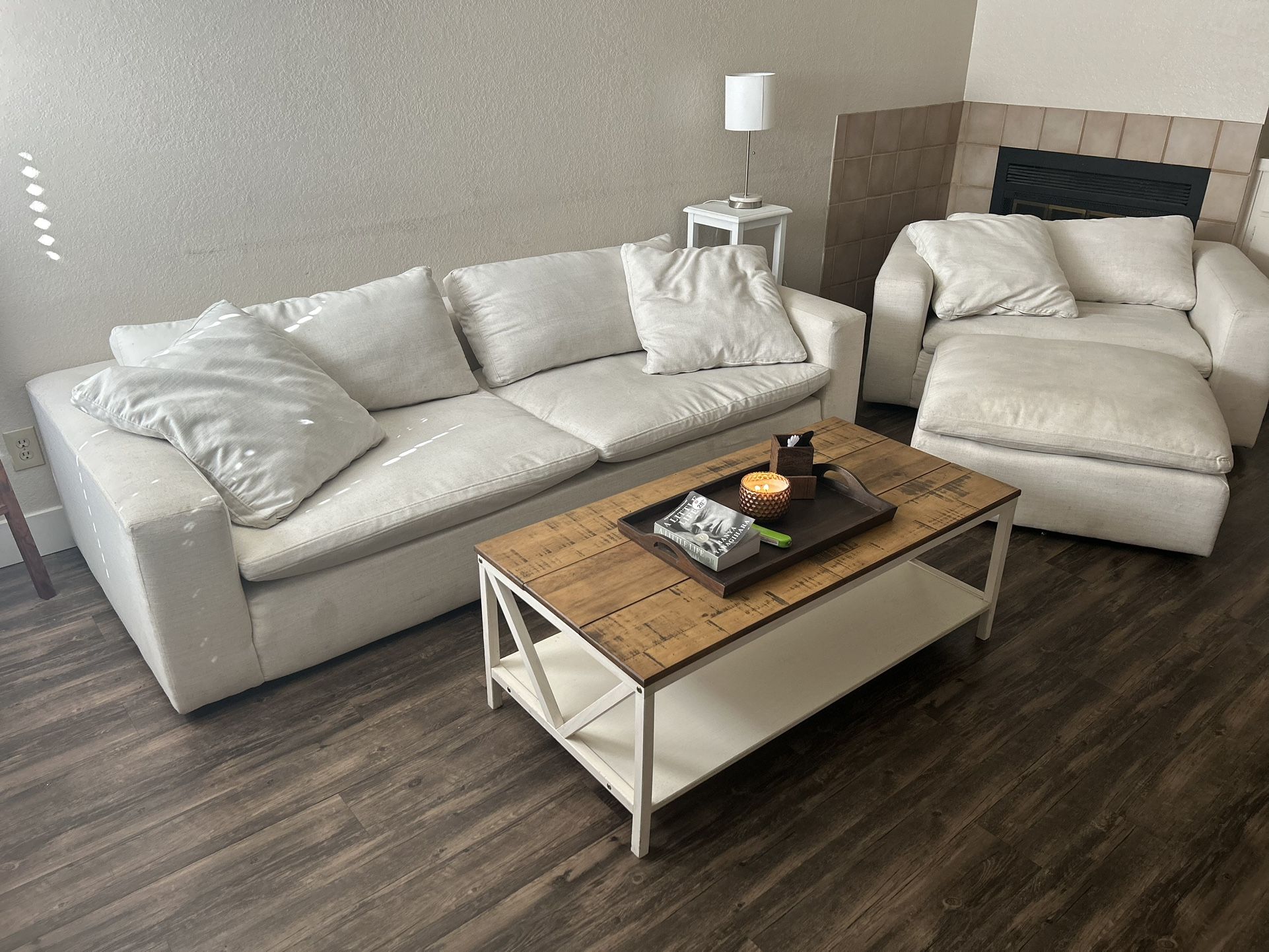 Living Spaces Utopia Couch, Love Seat And Ottoman for Sale in Turlock