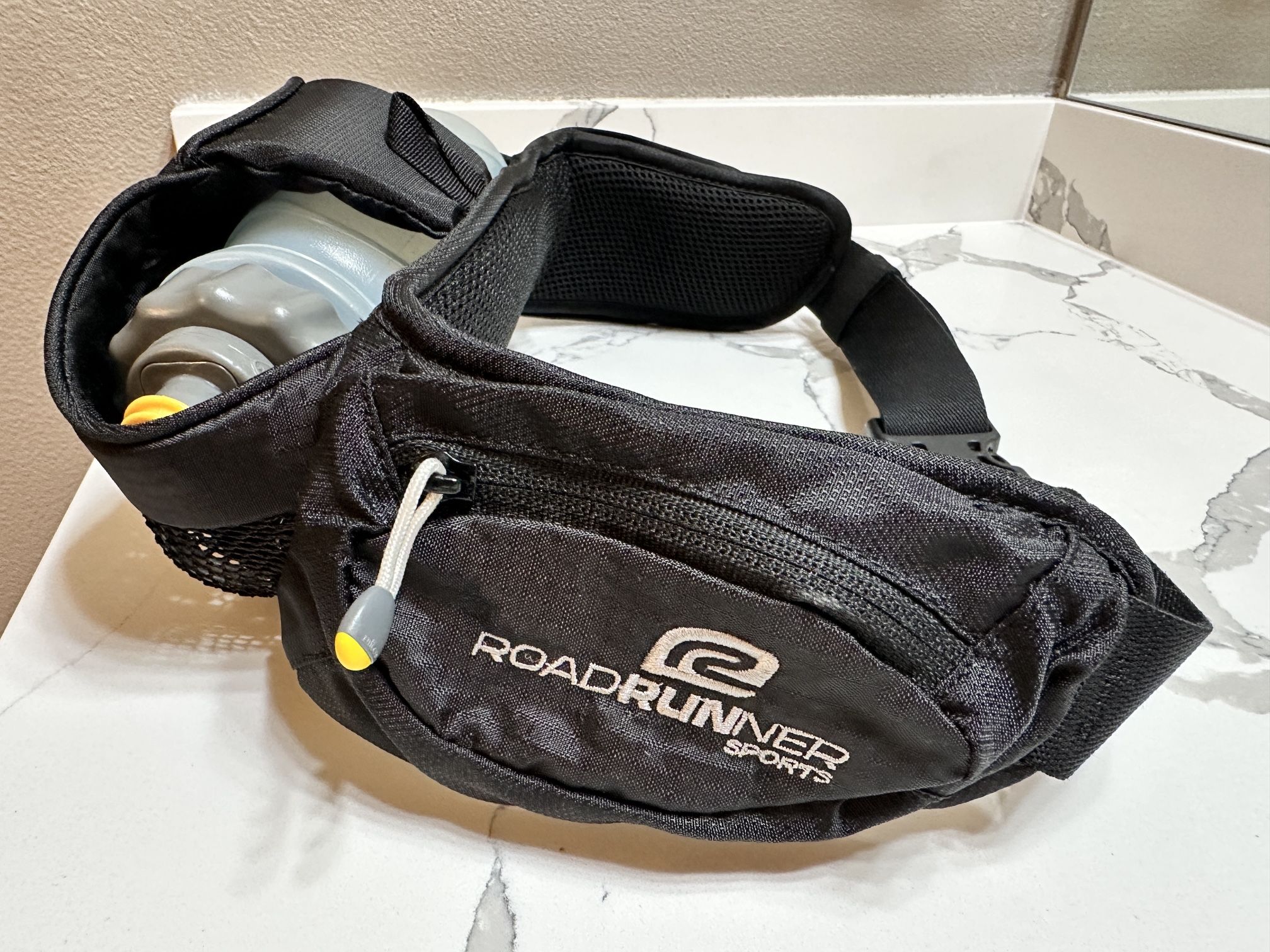 Sports Hydration Belt With Water Bottle