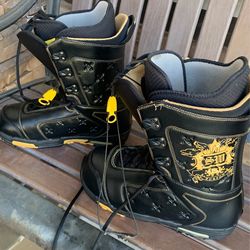 Snow Boots