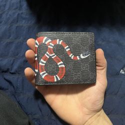“Gucci” Snake Wallet 