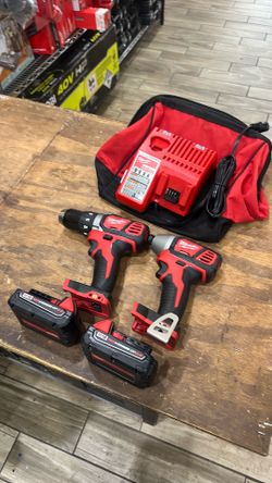 Milwaukee M18 18V Lithium-Ion Cordless Drill Driver/Impact Driver Combo Kit (2-Tool) W/ Two 2.0ah  Batteries, Charger Tool Bag