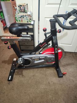 Sunny Bike Indoor Cycling Spin Bike