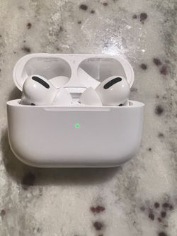 Apple AirPods Pro (1st Gen)