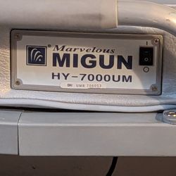 Migun HY 7000 therapeutic Massage table