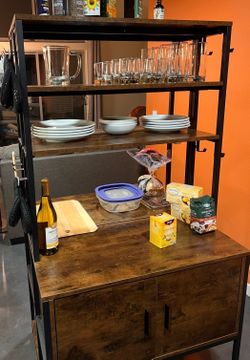 Dalston 31.49" Steel Standard Baker's Rack with Microwave Compatibility