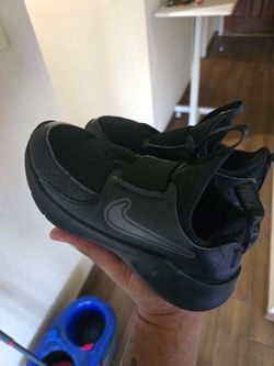 Nike shoes kids size 13