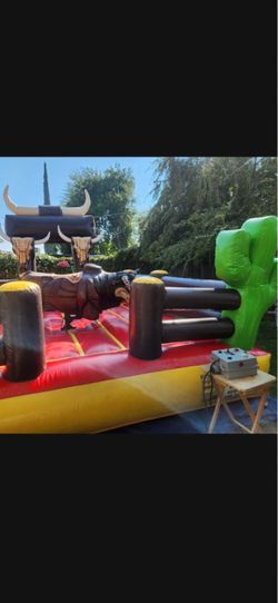Mechanical bull