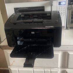 HP LaserJet P1102w