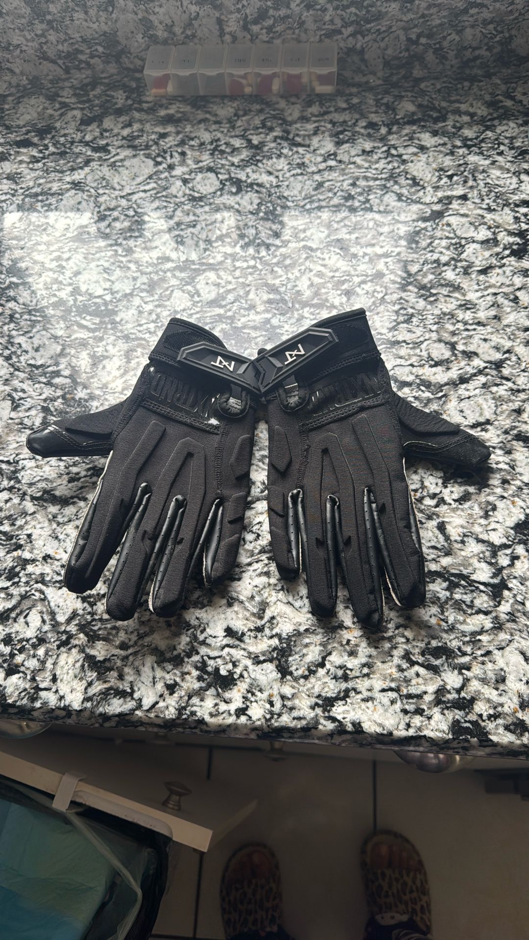 Sports Gloves 