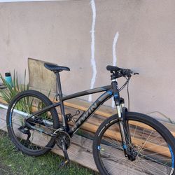 B -Twin Mountain Bike 27.5 