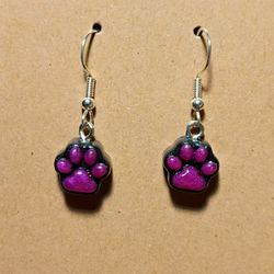✨Hot Pink Paw Print Earrings✨