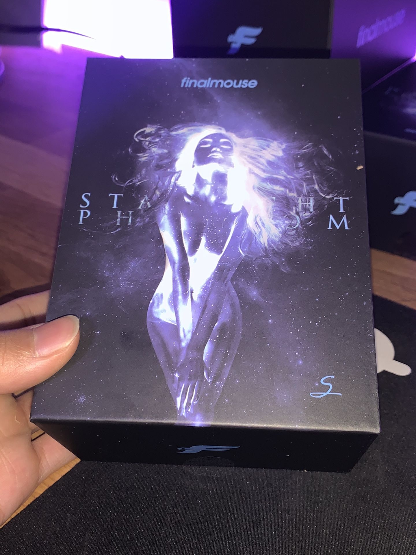 Finalmouse Starlight-12 Phantom Small